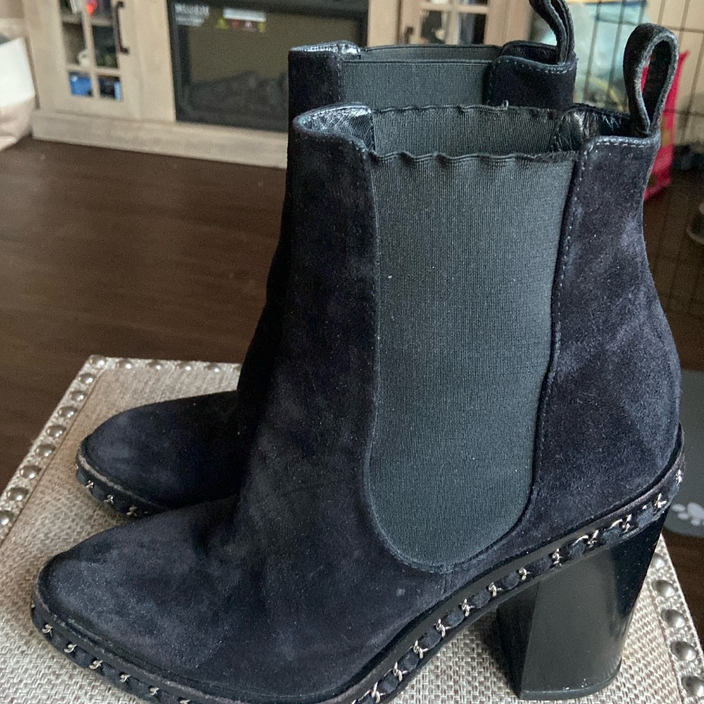 Chanel Classic Black Suede Boots With Chain Detail and CC logo SZ 41.5 - Picture 3 of 6